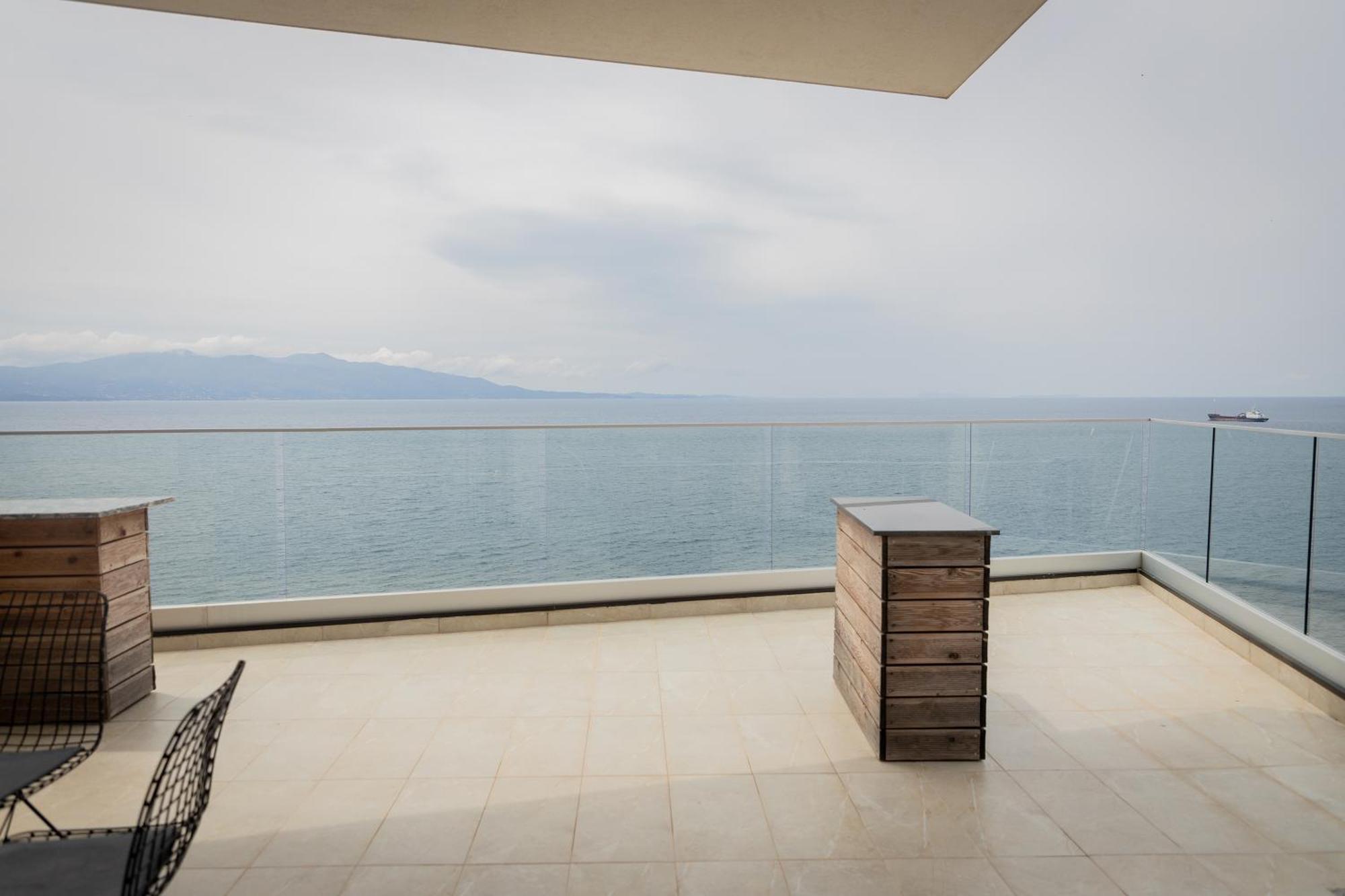 Dorchester Hotel Sarande Exterior photo